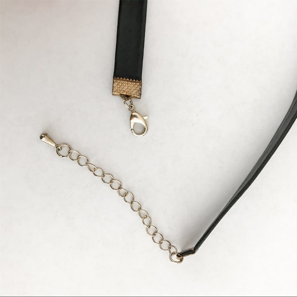 2 for $8 🌱 Faux Leather Choker Necklace - Picture 3 of 4